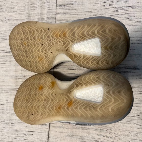 Yeezy 's (7 pair) various styles worn + lightly worn - Picture 12 of 16